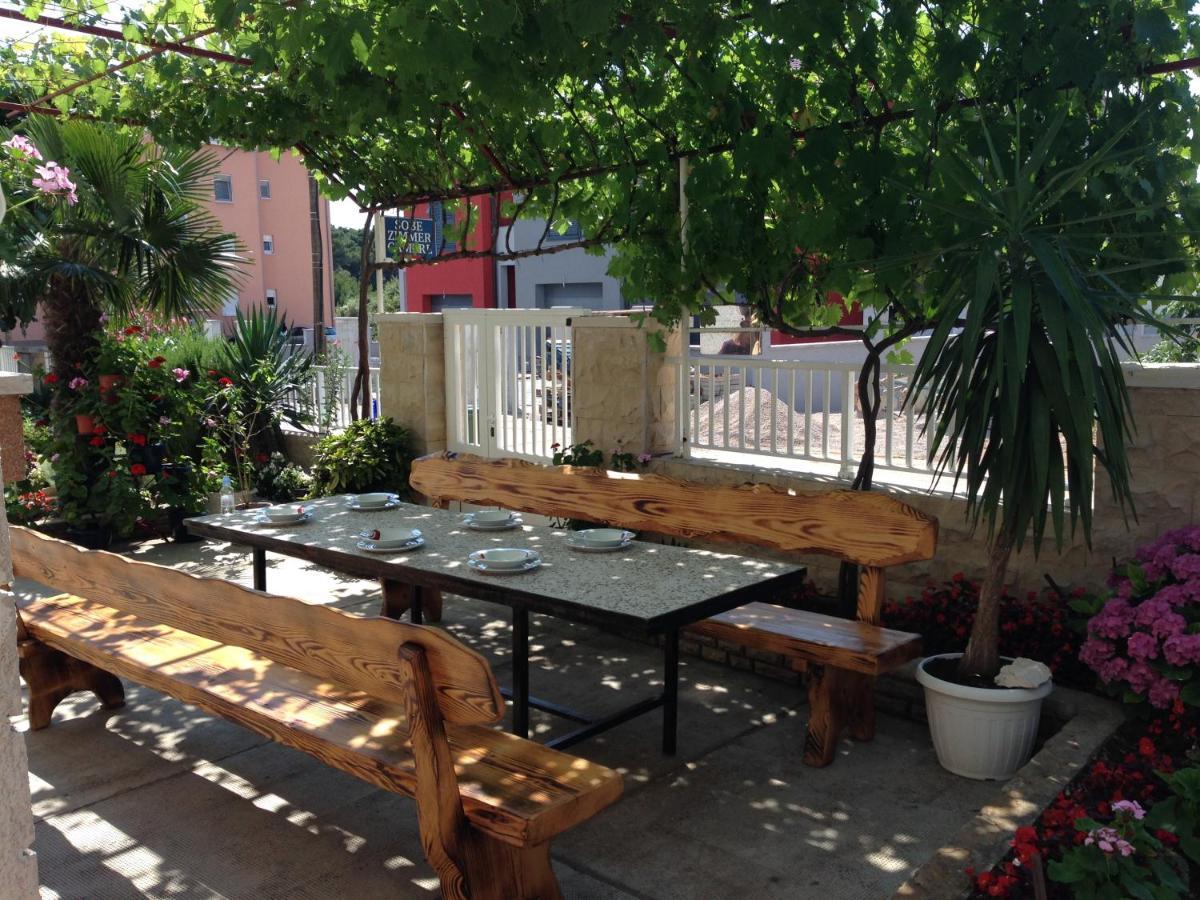 Apartmani Slavica Biograd Na Moru Exterior foto