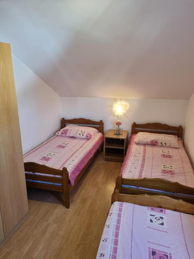 Apartmani Slavica Biograd Na Moru Exterior foto